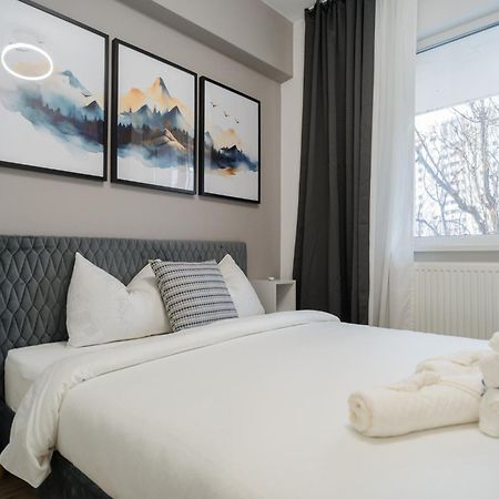 Apartament Elegant Gem Victoriei Avenue Bukareszt Zewnętrze zdjęcie